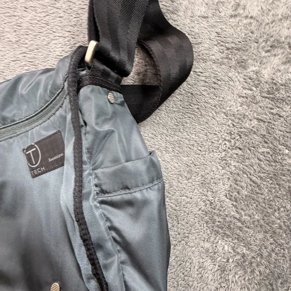 Tumi Usher Messenger Bag The Icon Collection Gray Tumi T Tech